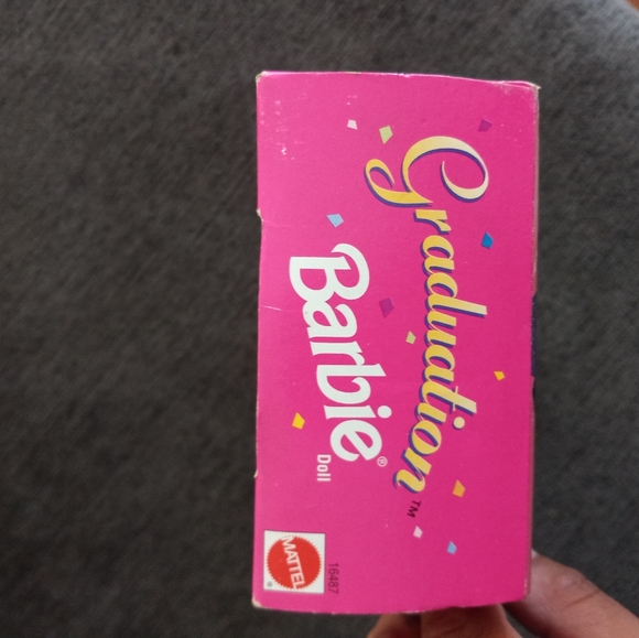 1996 special edition graduation barbie - Picture 6 of 6